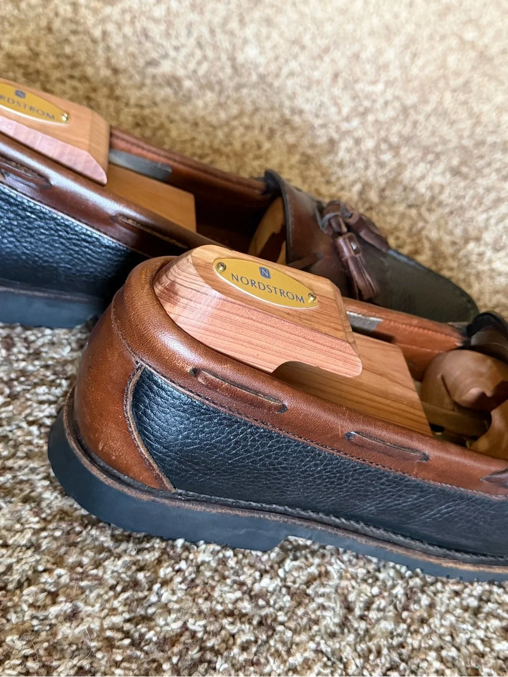 Allen Edmonds Men's Nashua Leather Loafers 11 AAA Preppy Tassel Classic Slip On